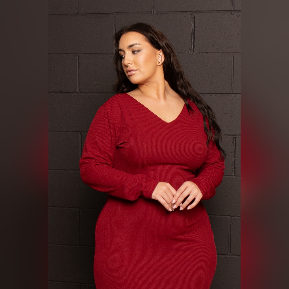 NEW NWOT CurvySense Plus Size Tonya Rib Midi Dress Burgundy Size 4XL